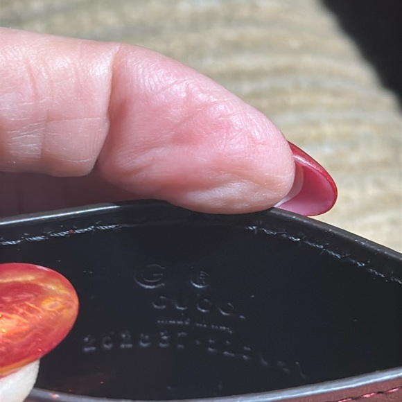 đLow startđNWOT Gucci double small GG BRAND NEW CARD CASE IN A BURGUNDY RED - Picture 3 of 3